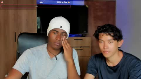 Alan and Criss - WE JUST FRIENDS WITH BENEFITS BOTH VERS online show from 05-21-26, 10:06