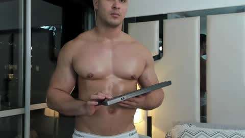 Alan Vidal online show from 02-07-25, 02:40