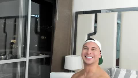 Alan Vidal online show from 02-20-25, 02:40