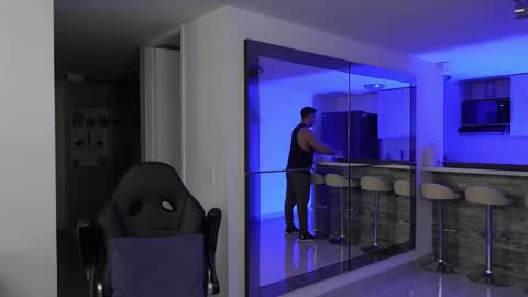 Alan Vidal online show from 09-19-25, 02:57