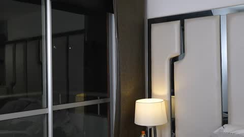 Alan Vidal online show from 11-05-25, 05:40