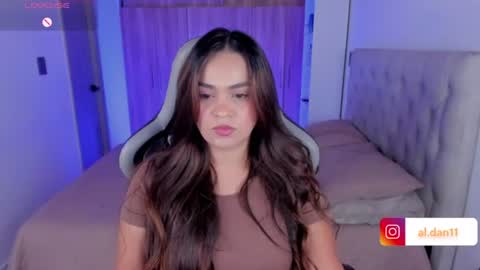 M E L I online show from 07-30-26, 07:46