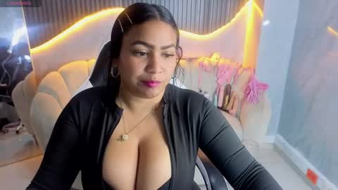 Follow me.. Live 1430 to 2100 online show from 07-18-26, 12:09