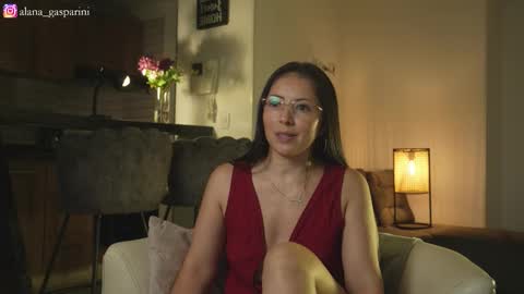 Snapshot of alana_gasparani chatting on 10-31-25, 02:34 Alana Gasparini online show from 10-31-25, 02:34