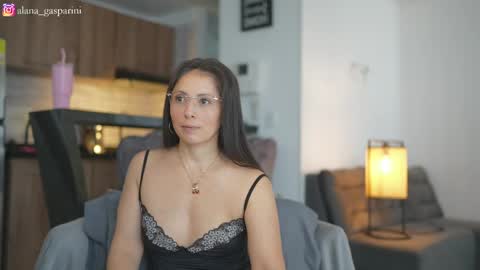 Alana Gasparini online show from 04-13-26, 08:36