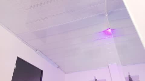 Maeve  online show from 10-21-25, 11:22