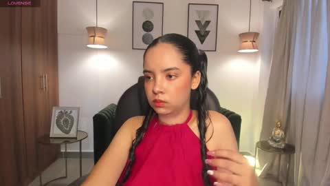 Snapshot of alana_martiins chatting on 12-21-25, 11:17 alana online show from 12-21-25, 11:17