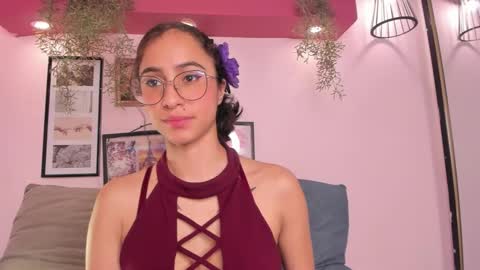 Alana online show from 11-25-25, 01:22