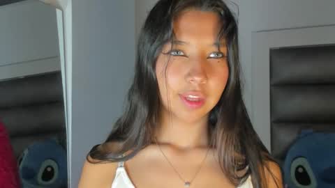 Snapshot of alana_noir chatting on 10-20-25, 08:53 alana online show from 10-20-25, 08:53