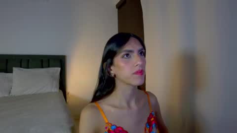 Snapshot of alana_sofia_ chatting on 05-21-26, 03:19 Alana Tobias online show from 05-21-26, 03:19
