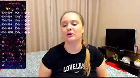 Snapshot of alanabrox chatting on 12-03-24, 12:46 Julia online show from 12-03-24, 12:46