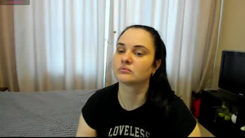 Julia online show from 05-26-26, 11:39