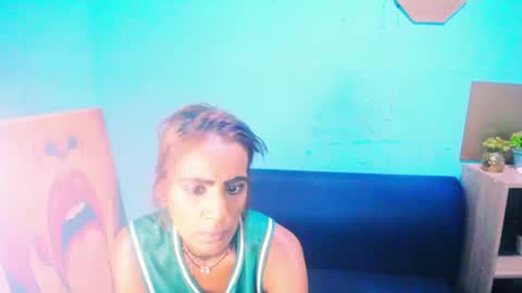 alanadelray online show from 01-08-25, 12:47