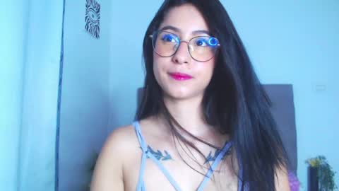 Snapshot of alanasaenz25 chatting on 06-03-26, 03:09 alanasaenz25 online show from 06-03-26, 03:09