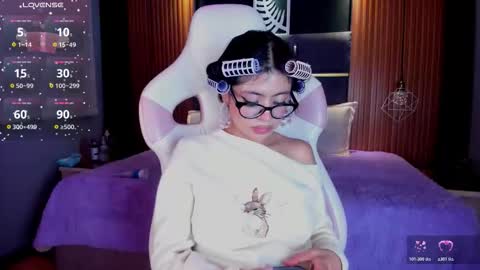 Sasha online show from 11-28-25, 04:09