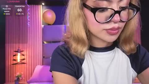 Sasha online show from 03-24-26, 11:48