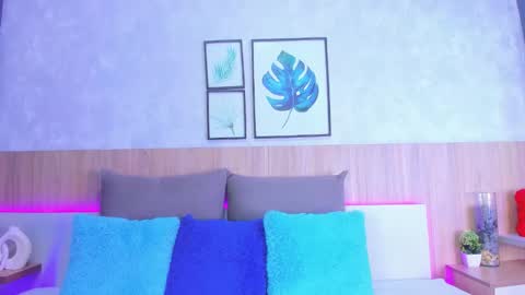 Snapshot of alanna_hank chatting on 11-29-25, 03:20 Alanna online show from 11-29-25, 03:20