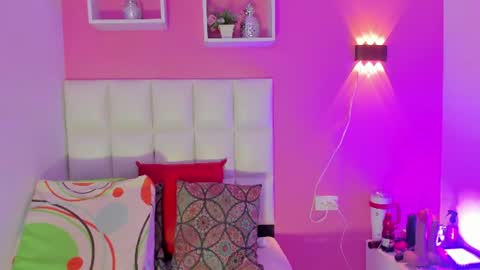Ana online show from 06-22-26, 11:51