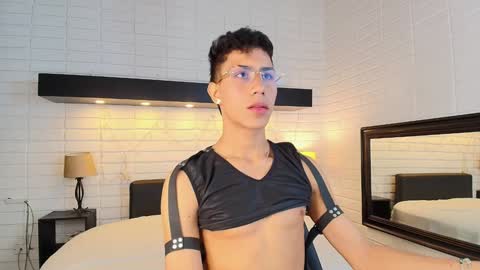 Snapshot of alannaughty_ chatting on 01-07-25, 09:35 alannaughty_ online show from 01-07-25, 09:35