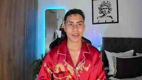 Snapshot of alannaughty_ chatting on 03-15-26, 05:57 alannaughty_ online show from 03-15-26, 05:57