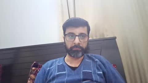 Snapshot of alanpageex chatting on 01-10-26, 12:40 alanpageex online show from 01-10-26, 12:40