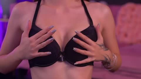 Alara online show from 05-30-26, 08:11