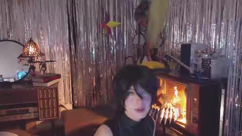 Alaska Grace       online show from 06-11-26, 01:16