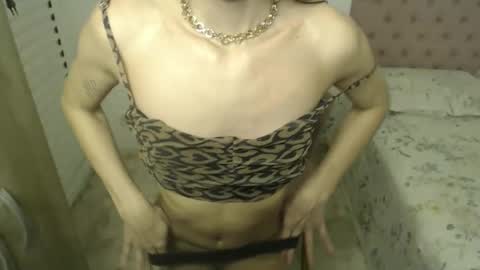 Snapshot of alatinmermaid chatting on 02-05-26, 05:50 alatinmermaid online show from 02-05-26, 05:50