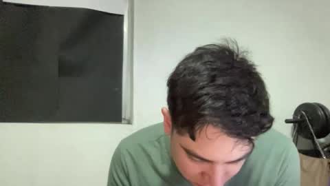 alber753713 online show from 06-08-26, 04:02