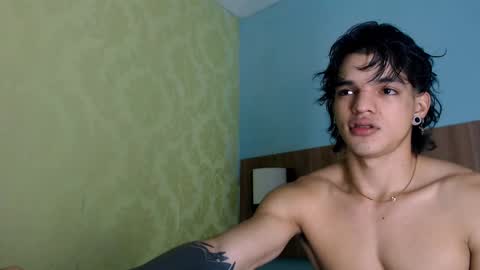 Snapshot of albertbernal69 chatting on 03-02-25, 06:05 Albert online show from 03-02-25, 06:05