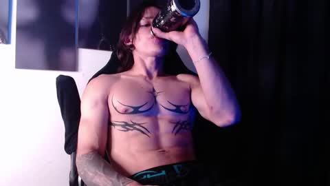 Snapshot of albertbernal69 chatting on 10-26-25, 11:53 Albert online show from 10-26-25, 11:53