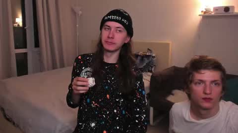 Albert You can ------------ support me at  online show from 09-18-25, 11:29