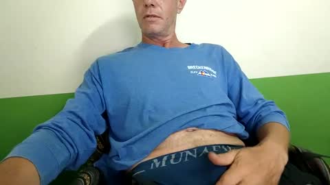 Snapshot of albethere777 chatting on 03-04-25, 09:32 ALPHA Q online show from 03-04-25, 09:32