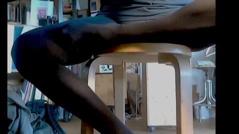 aldolechat online show from 11-10-25, 02:49