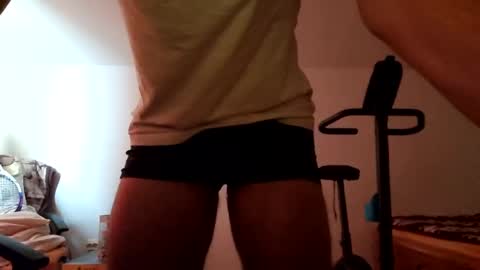 alecjohns123 online show from 02-05-25, 08:11