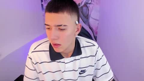 Snapshot of aleckk_boy chatting on 11-15-25, 07:32 Aleck Boy online show from 11-15-25, 07:32