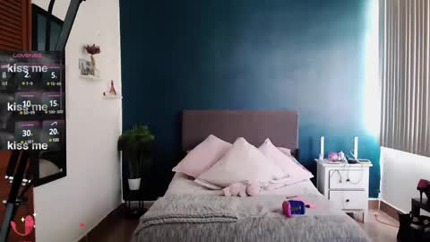 Snapshot of aledelo chatting on 12-03-24, 05:45 aledelo online show from 12-03-24, 05:45