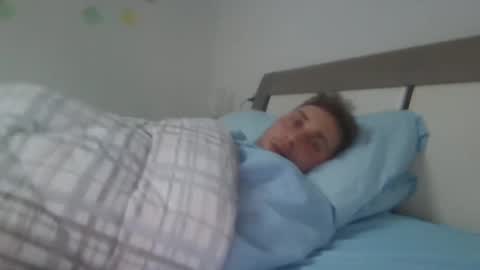 Snapshot of aledewalt chatting on 02-23-25, 06:39 call me on skp alexdewalt online show from 02-23-25, 06:39