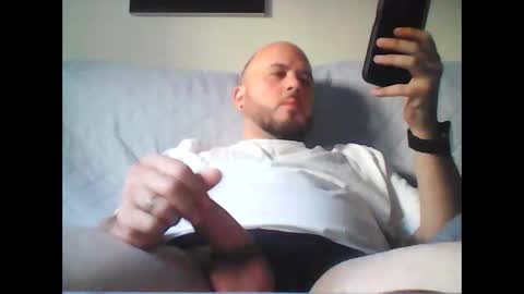 Snapshot of aleeexxxx4u chatting on 09-26-25, 09:13 aleeexxxx4u online show from 09-26-25, 09:13
