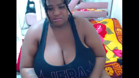 Snapshot of aleeinvein1 chatting on 12-15-25, 05:12 aleeinvein1 online show from 12-15-25, 05:12