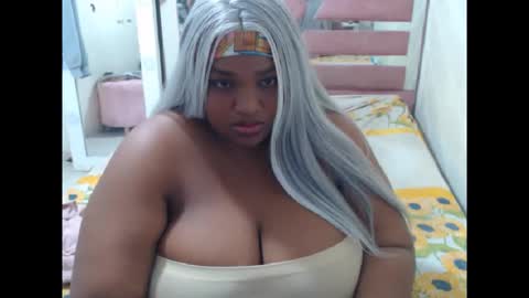 aleeinvein1 online show from 06-01-26, 12:01