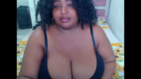 aleeinvein1 online show from 06-22-26, 03:20