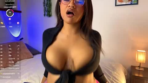 Aleia online show from 11-07-25, 06:13