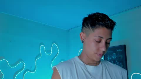 Alejandra online show from 04-21-26, 09:50