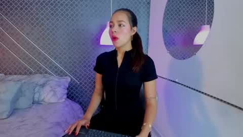 aleja_bloom online show from 09-13-25, 11:54