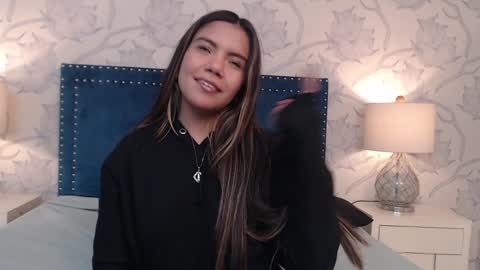  1 online show from 01-25-25, 01:43