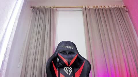 Aleja Hill online show from 04-07-26, 05:19