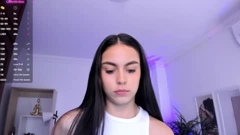 Snapshot of alejaa___ chatting on 01-24-25, 05:21 Alejandra online show from 01-24-25, 05:21