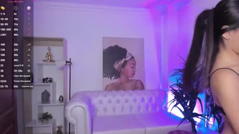 Snapshot of alejaa___ chatting on 02-19-25, 06:21 Alejandra online show from 02-19-25, 06:21