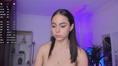 Snapshot of alejaa___ chatting on 02-19-25, 09:25 Alejandra online show from 02-19-25, 09:25